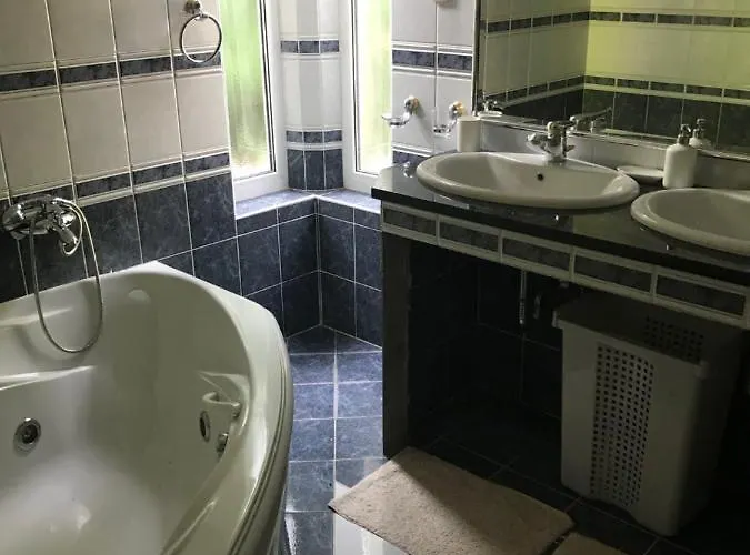 Megtart-lak Balatonszarszo